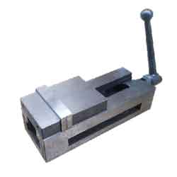 [SA-050-0070] PRENSA 6&quot; TIPO KURT CNC PRECISION